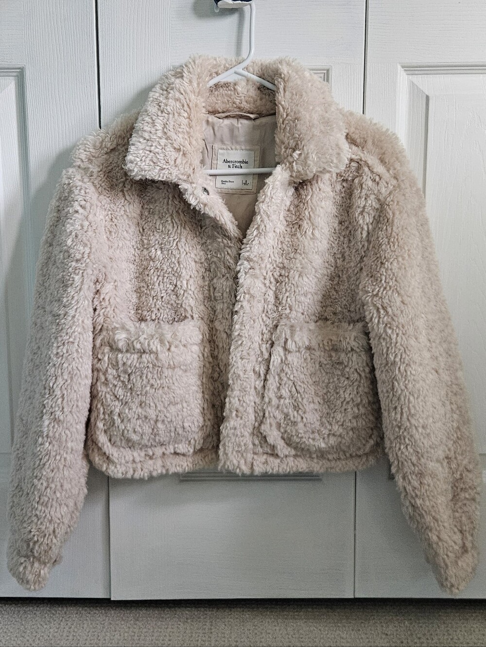 Abercrombie & Fitch Plush Cream Teddy Jacket